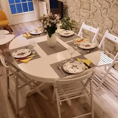 Апартаменты Maison Belle Epoque A Avec Terrasse, 200m - Fr-1-494-157 *